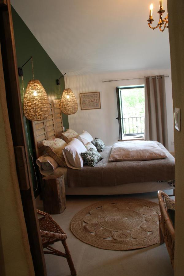 La Demeure Des Maitres 3* Chirols
