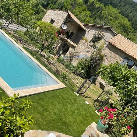 La Demeure Des Maitres Bed & Breakfast Chirols Exterior photo